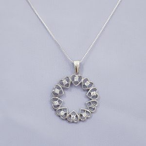 Colier "Cununa de inimi"  032
